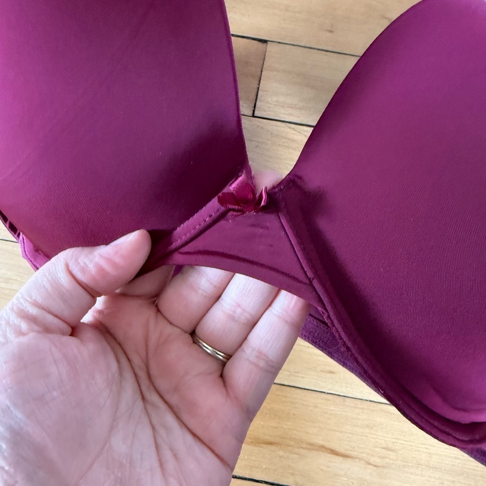 Torrid maroon‎ bra - Picture 4 of 5